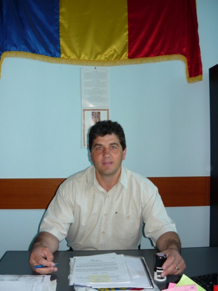 File:PrimarPiscu.jpeg