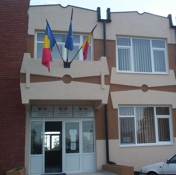 File:Primaria baleni.jpg