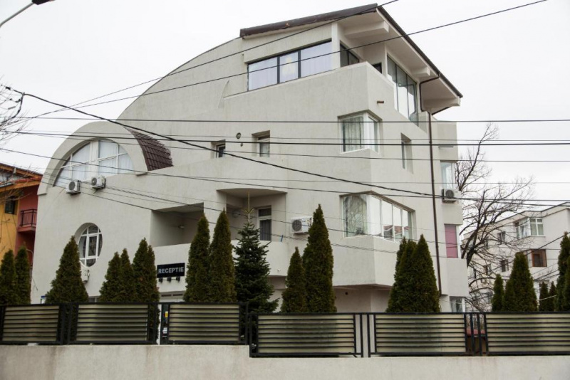 File:Jolie apartmentas.jpg